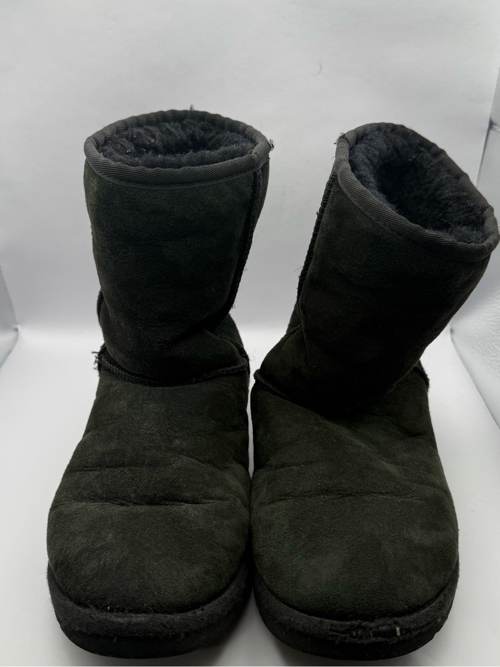 UGG Australia Classic Short 5825 Women's Black Leather Mid-Calf Boots Size 6